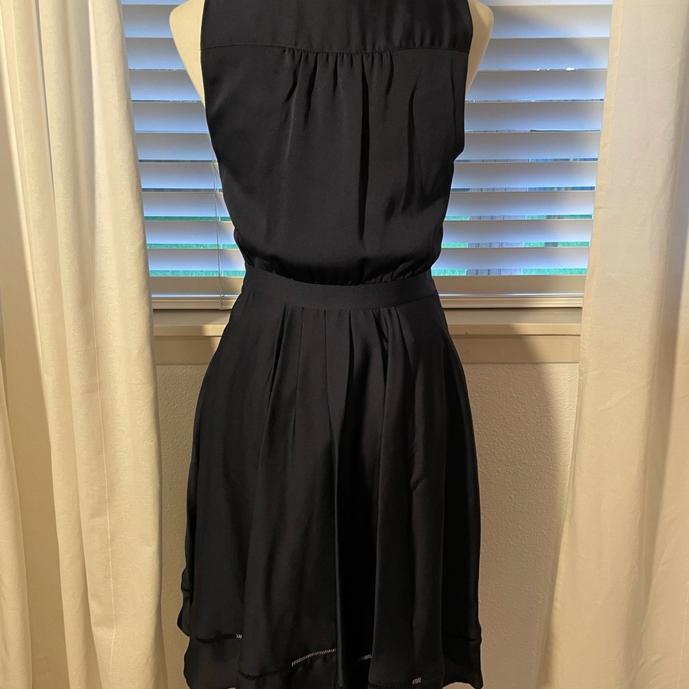 EUC Banana Republic Dress - Picture 2 of 10